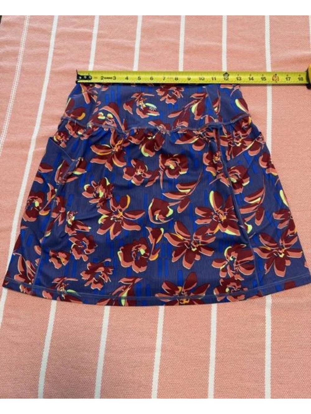 #6172 Athleta Blue Orange Bird Print Athletic Skort Small P